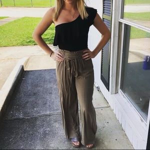 Umgee Olive Criss Cross Pants